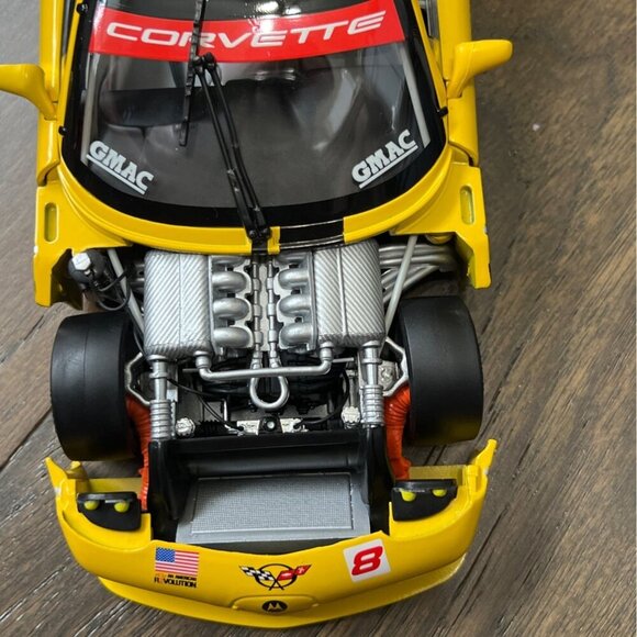 ACTION 2004 C5R Corvette #8 Compuware Dale Earnhardt Boris Said MIB - Picture 8 of 10